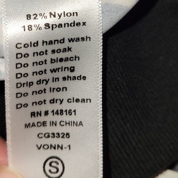 NWT Buddy Love VONN ELASTIC LONG SLEEVE ZIP UP Work Out Jacket CHEETAH Black S - Picture 11 of 12